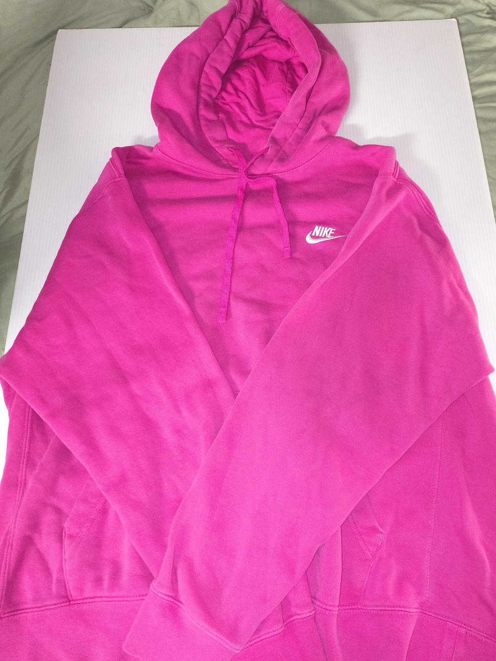 Nike Sportswear Club Fleece Pullover Hoodie - Hot Pink / Fuchsia - Men's L